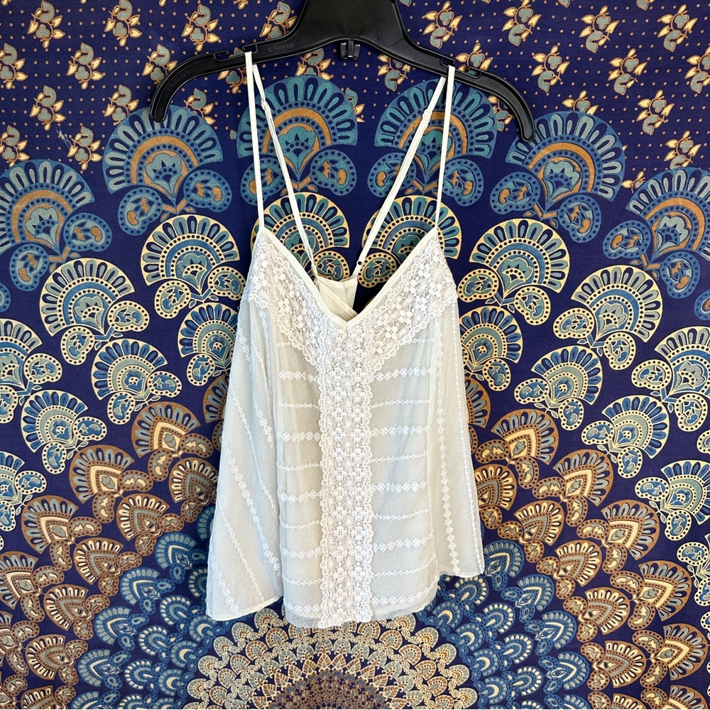 American eagle lace embroidered cream tank top blouse